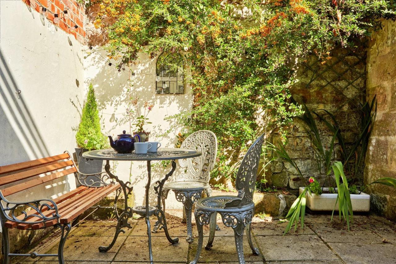 Finest Retreats - Peak View Villa Two Dales Exterior photo
